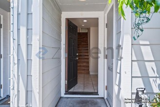 722 Kingsford Way in Hayward, CA - Building Photo - Building Photo