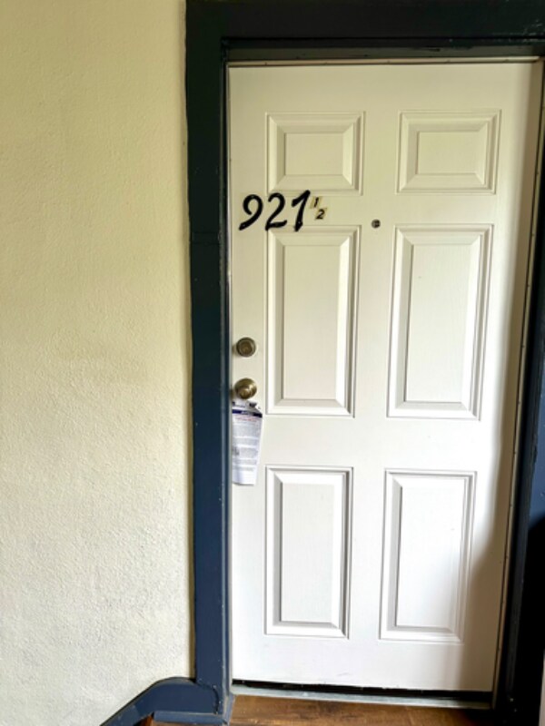 927 1/2 Parkman Ave-Unit -927 1/2 in Los Angeles, CA - Building Photo - Building Photo