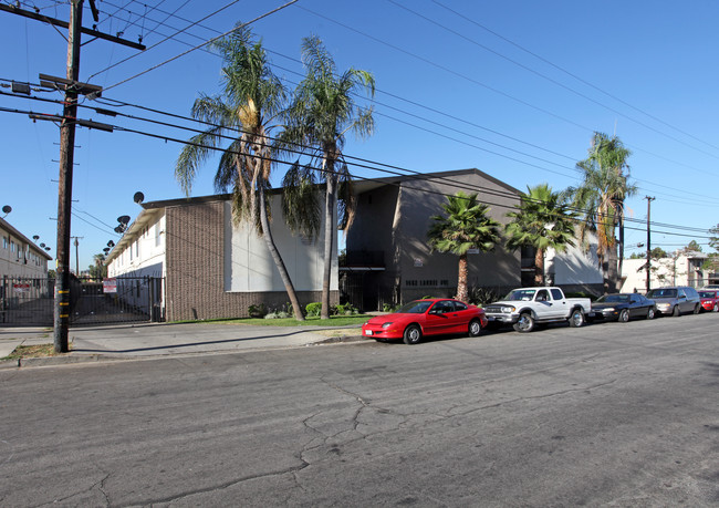 Villa Capri Apartments in Pomona, CA - Foto de edificio - Building Photo