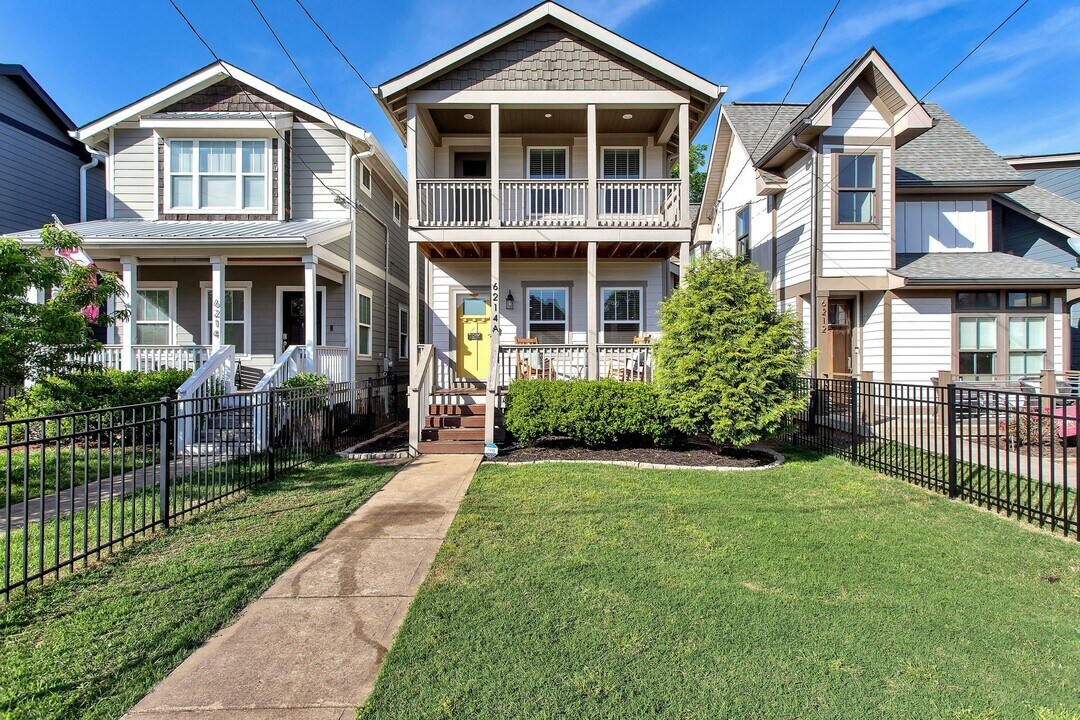 6214A California Ave in Nashville, TN - Building Photo