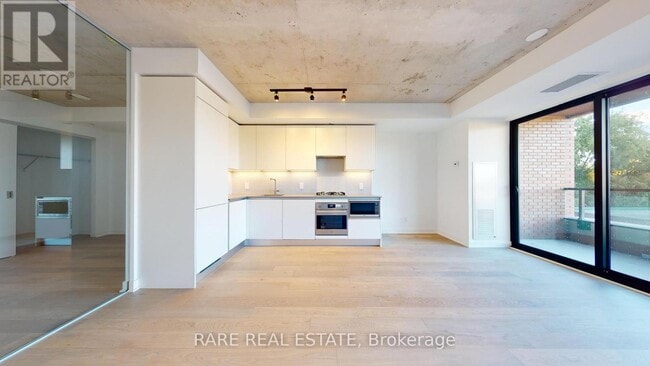 property at 2720 Dundas St W