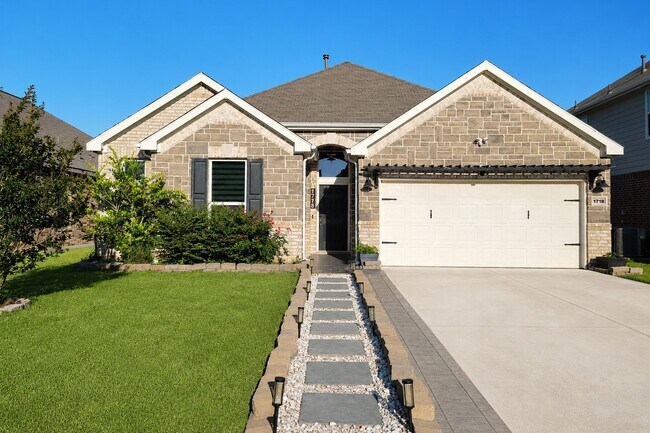 property at 1718 Anna Crk Dr
