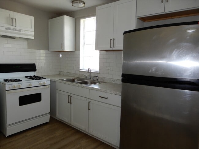 property at 3804 Lelia St