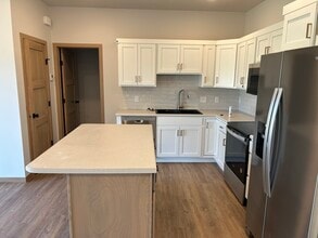 6103 S Alki Pl in Sioux Falls, SD - Building Photo - Building Photo