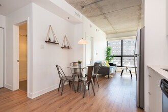1602 Rue Saint-Dominique in Montréal, QC - Building Photo - Building Photo