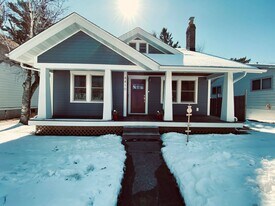 4410 Cooke St in Duluth, MN - Building Photo