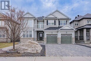 405 Tartaruga Ln in Ottawa, ON - Building Photo