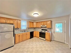 124 Virginia Ave in Pittsburgh, PA - Building Photo - Building Photo