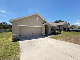 9692 Pepper Tree Trl in Wildwood, FL - Building Photo