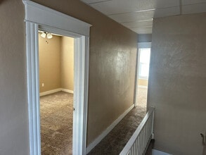 402 Mortimer St, Unit 2 in Dunmore, PA - Building Photo - Building Photo