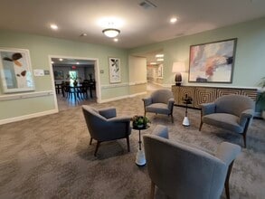 Kelleytown Senior in Mcdonough, GA - Foto de edificio - Building Photo