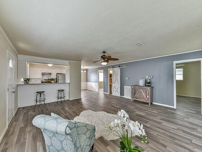 property at 900 Bonita Dr