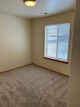 809 W 3rd St in Laurel, MT - Building Photo - Building Photo