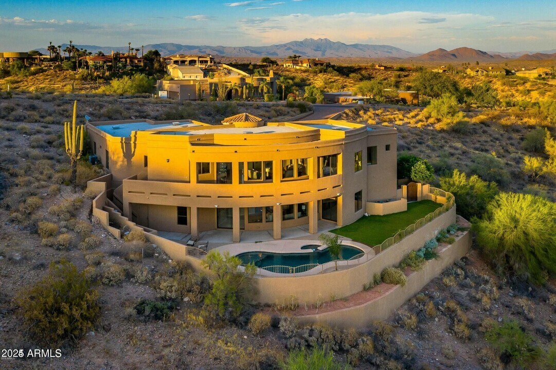 16569 E Trevino Dr in Fountain Hills, AZ - Building Photo