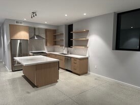 25 Rocky Rd in Santa Cruz, CA - Building Photo