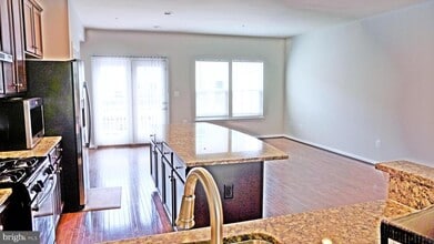 7316 Summit Rock Rd in Elkridge, MD - Building Photo - Building Photo
