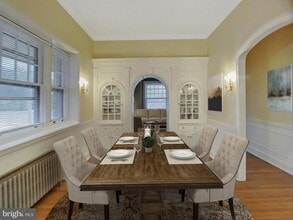 2 E Montgomery Ave in Bala Cynwyd, PA - Building Photo - Building Photo