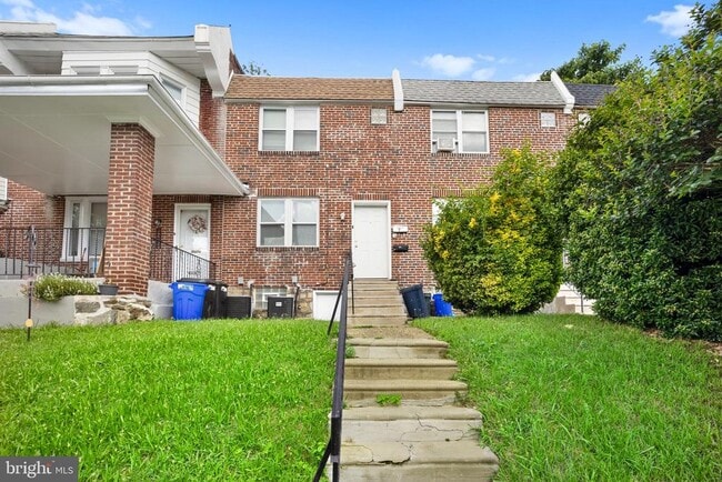 property at 5324 N Marvine St