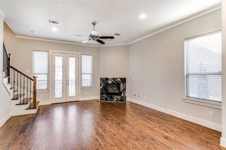 4323 Dickason Ave, Unit 10 in Dallas, TX - Building Photo - Building Photo