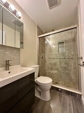 1805 Beacon St, Unit 1 in Brookline, MA - Building Photo - Building Photo