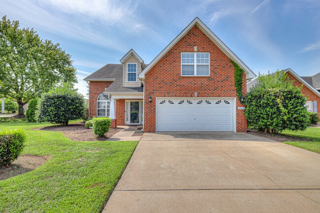 property at 2609 Westhaven Dr