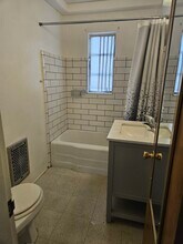 633 San Pedro Dr SE, Unit C in Albuquerque, NM - Building Photo - Building Photo