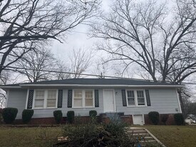 122 Highland Dr in Hueytown, AL - Building Photo