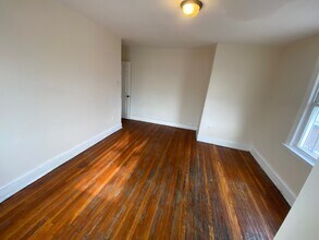 6934 Garman St in Philadelphia, PA - Building Photo - Building Photo