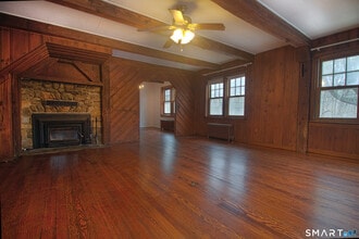 21b Hoydens Hill Rd in Fairfield, CT - Building Photo - Building Photo