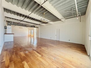 312 W 5th St, Unit 1206 in Los Angeles, CA - Building Photo - Building Photo