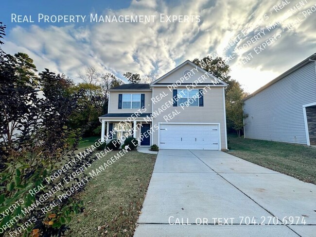 5527 Graypark Dr in Charlotte, NC - Building Photo - Building Photo