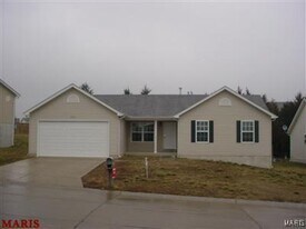 2311 Garden Ln in Festus, MO - Building Photo