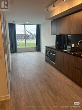 1100 Sheppard Ave W in Toronto, ON - Building Photo - Building Photo