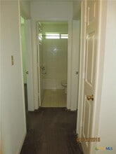 110 Jocelyn Cir in Victoria, TX - Building Photo - Building Photo