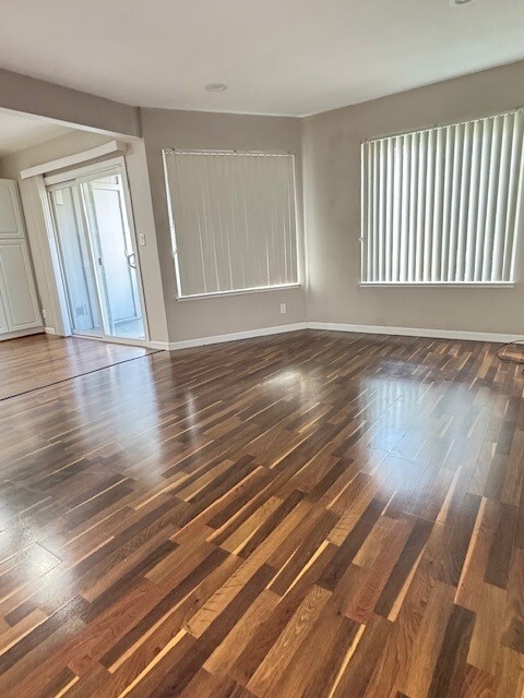 property at 1530 Sunnyvale Ave