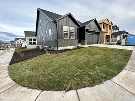 12307 Eovaldi Ave in Herriman, UT - Building Photo