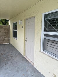 1125 NE 16th Pl in Fort Lauderdale, FL - Building Photo - Building Photo