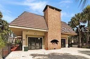 3906 Versailles Dr in Orlando, FL - Building Photo - Building Photo