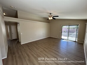 14833 N 129th Dr in El Mirage, AZ - Foto de edificio - Building Photo