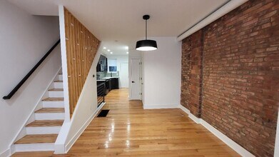 1237 S 27th St in Philadelphia, PA - Building Photo - Building Photo