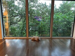 1000 Liberty Park Dr in Austin, TX - Building Photo - Building Photo