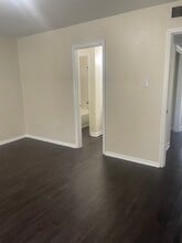 675 Wooddale Blvd in Baton Rouge, LA - Building Photo - Building Photo