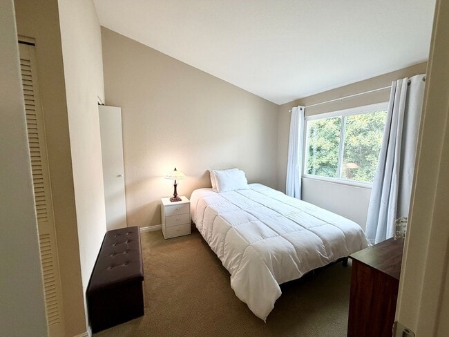 76 Gavilan in Rancho Santa Margarita, CA - Building Photo - Building Photo