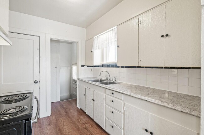 property at 1366 Depew St