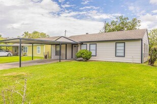 5007 Northridge Dr in Houston, TX - Building Photo