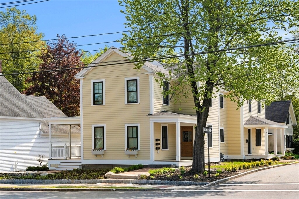 197 Main St in Groton, MA - Building Photo