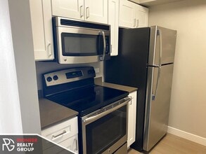 2551 N Clark St in Chicago, IL - Foto de edificio - Building Photo