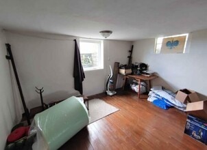 2137 S Taylor Dr, Unit 101 in Sheboygan, WI - Foto de edificio - Building Photo