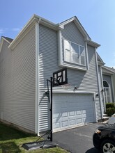 4 Zain Cir in Milford, MA - Building Photo - Building Photo