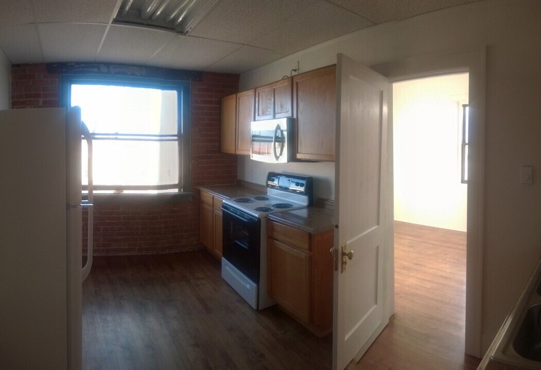207 E Grand Ave, Unit Apt 304 in Laramie, WY - Foto de edificio